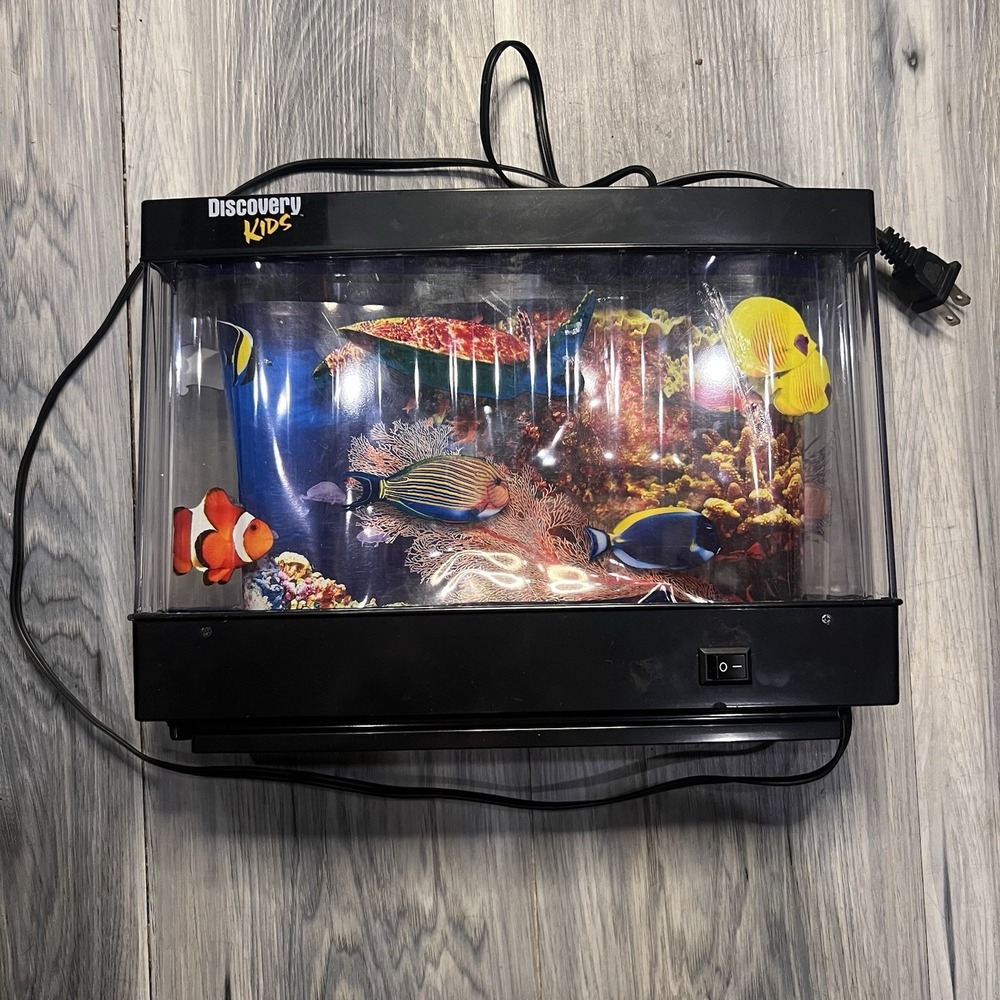 Discovery Kids Aquarium Night Light Ocean Lamp Fish DOES NOT MOVE